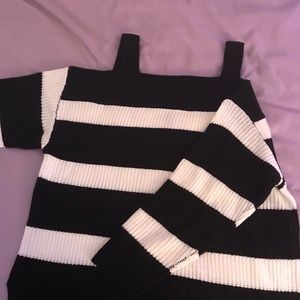 Soho black and white knit sweater